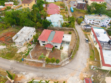 4 Bedroom House For Sale