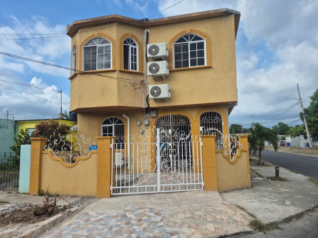 Well-Maintained 1 Bedroom Apartment in Cumberland Apartments Cumberland, Portmore
