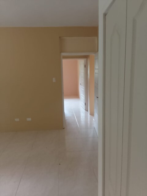 Charming 2 Bedrooms Hillside Oasis