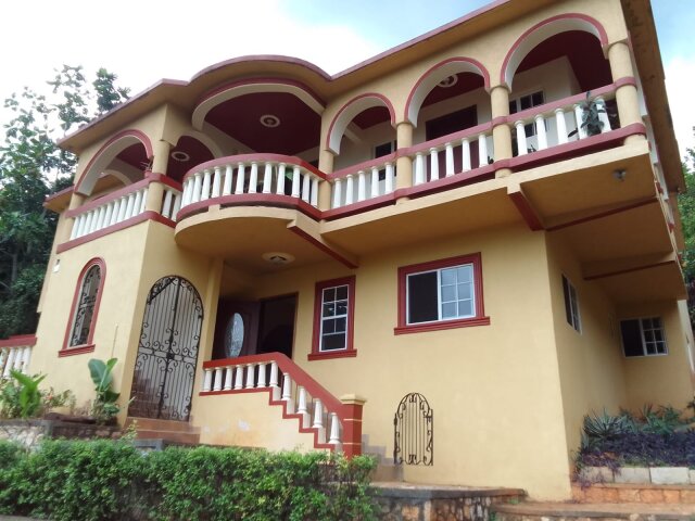 Charming 2 Bedrooms Hillside Oasis Houses Sterling Castle