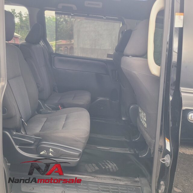 2016 Toyota Voxy