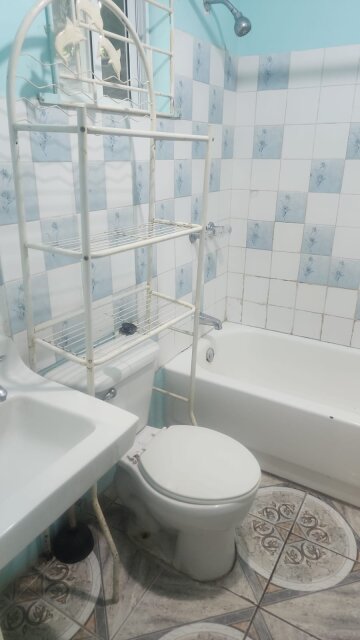 1 Bedroom Flat Houses Havendale