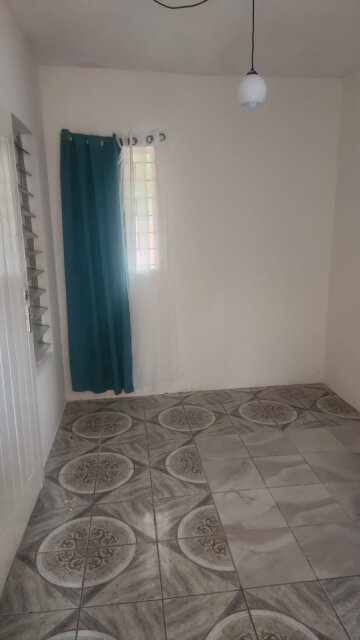 1 Bedroom Flat