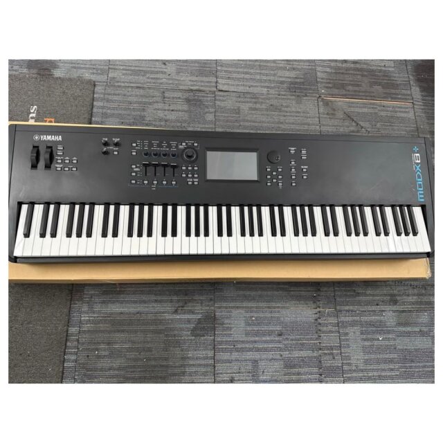 MODX8+ Portable Digital 88-Key Performance Synthes