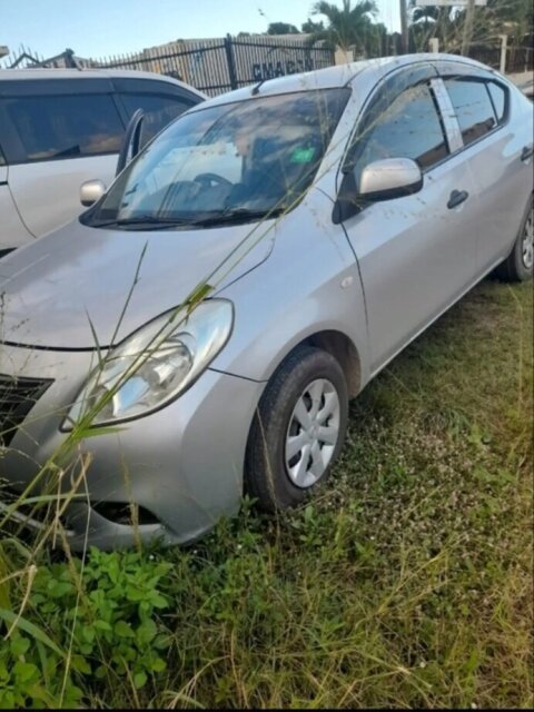 2013 Nissan Latio