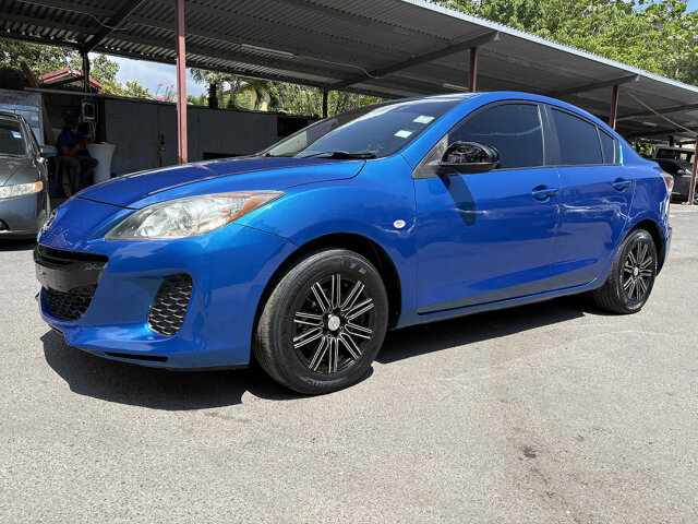 2012 Mazda Axela