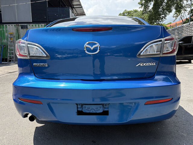 2012 Mazda Axela