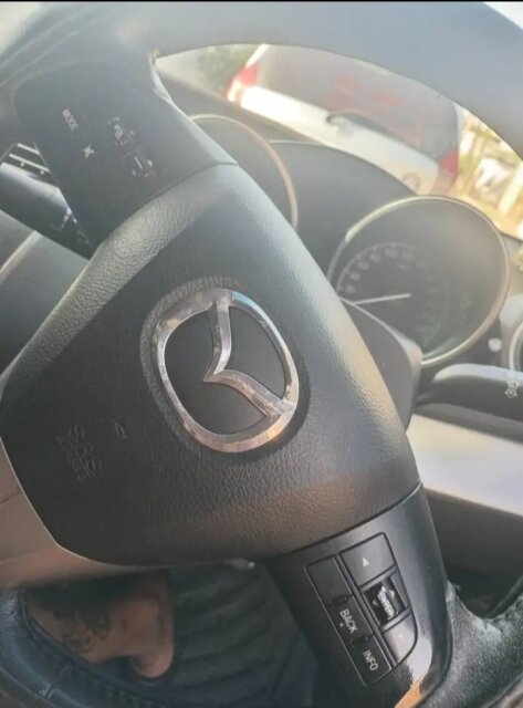 2013 Mazda 3 — $900,000 JMD