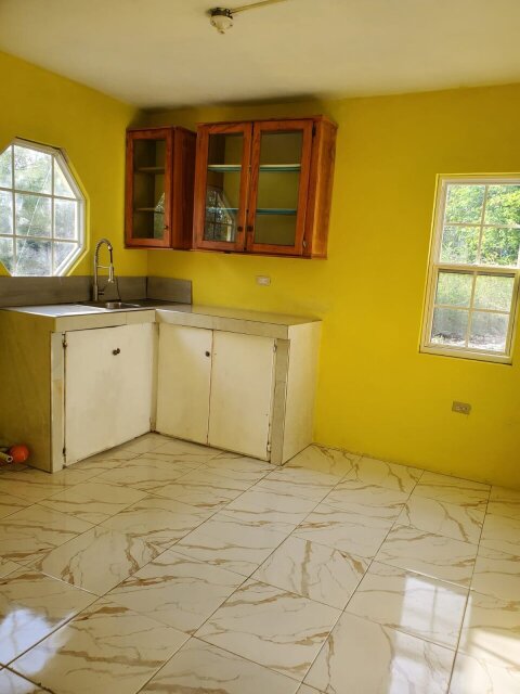 2 Bedroom 2 BR In St Jago Heights (ATTACHED)