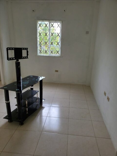 2 Bedroom 2 BR In St Jago Heights (ATTACHED)