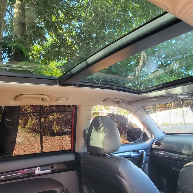 2014 SPECIAL EDITION 7 SEATER KIA SORENTO