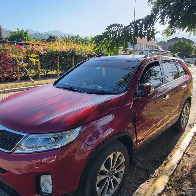 2014 SPECIAL EDITION 7 SEATER KIA SORENTO