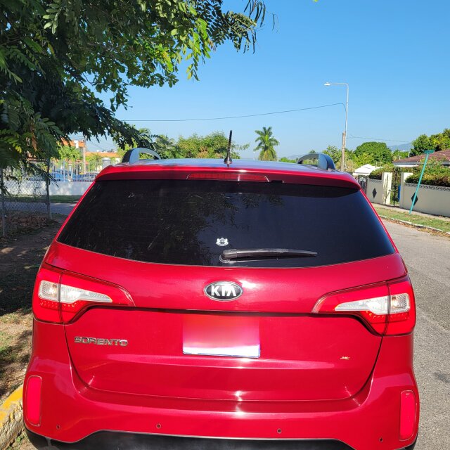 2014 SPECIAL EDITION 7 SEATER KIA SORENTO