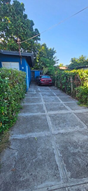 Spacious Short Term Kingston 6 Unit