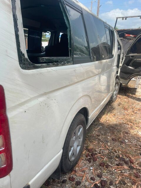 2011 Toyota Hiace Commuter Bus Buses Spanish Town