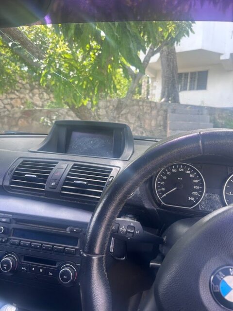 2010 BMW 116i