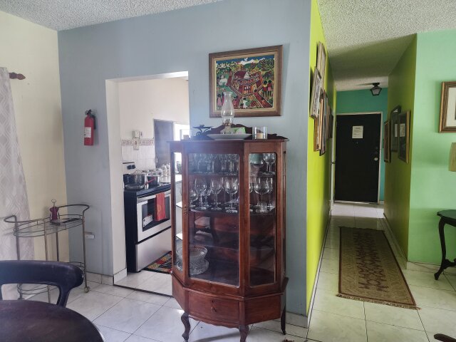 2 Bedroom 2 Bathroom Furnished Apt