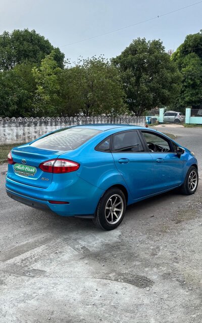 2014 Ford Fiesta