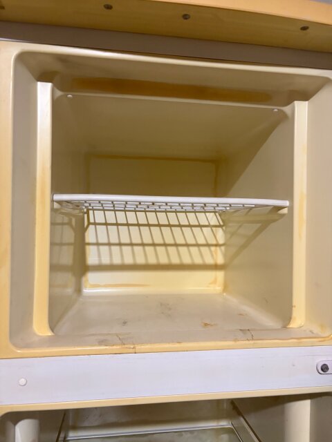 Frigidaire 8.4 Cubic Feet Fridge