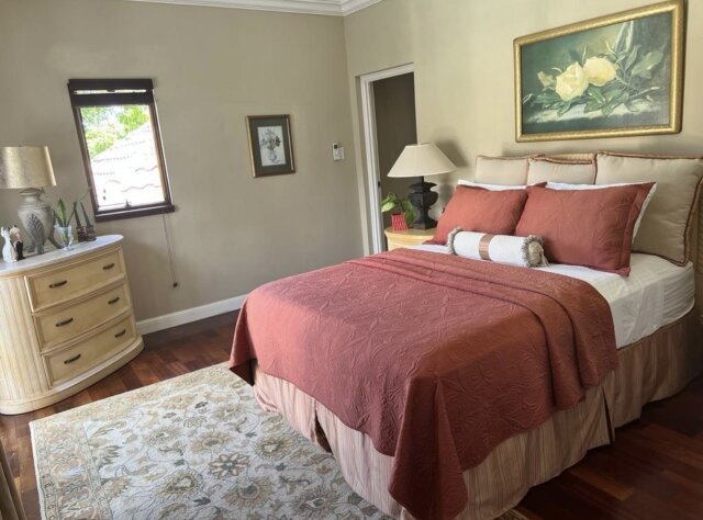 4 Bed, 5 Bath House For Sale