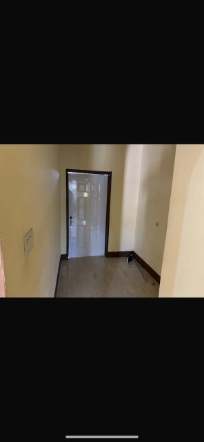 Spacious 1 Bedroom With Private Bathroom