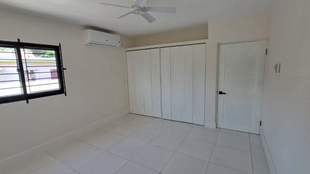 2 Bedroom 1 Bathroom Apartment