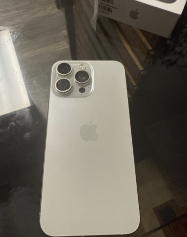 IPhone 15 Pro Max Phones Kingston 