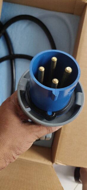 3 PHASE PLUG 460P9W Computer Accessories St Ann's Bay