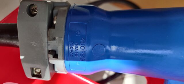 3 PHASE PLUG 460P9W