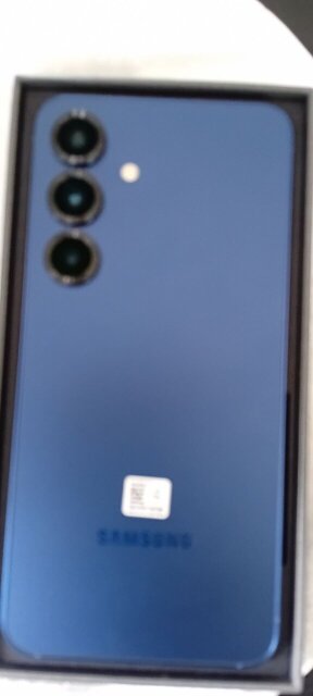 Samsung Galaxy S25 (128gb) 3 S Protector+case