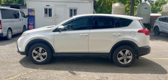 2016 TOYOTA RAV4