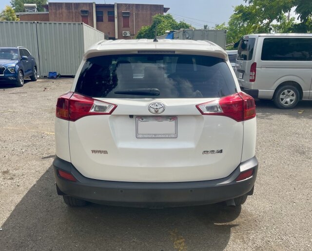 2016 TOYOTA RAV4