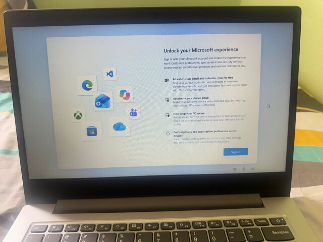 Lenovo Ideapad1 14IGL05