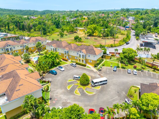 2 Beds 3 Baths Townhouse For Sale - Ocho Rios