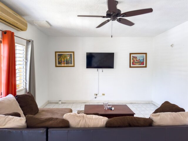 2 Beds 3 Baths Townhouse For Sale - Ocho Rios