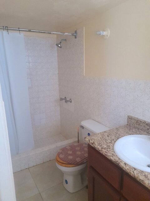 2 Bedroom Furnished Unity Hall