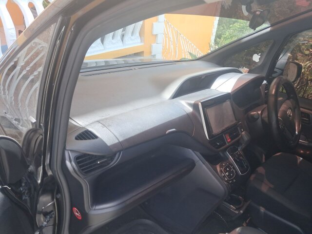 2015 Toyota Noah