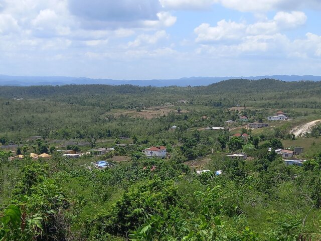 4 Acres