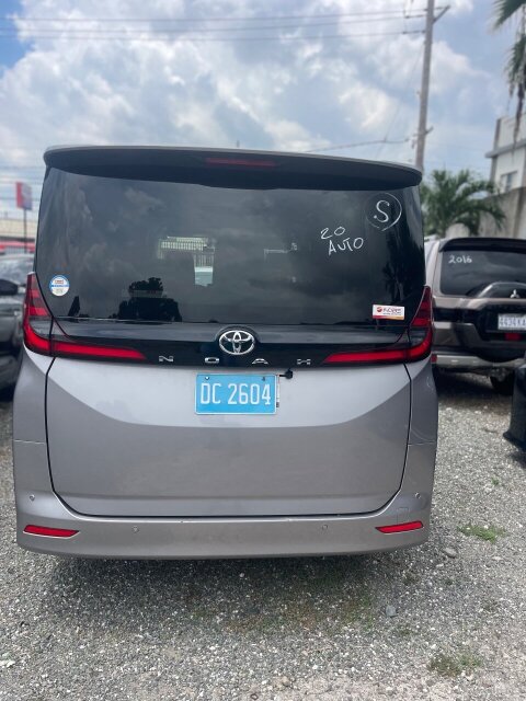 2022 Toyota Noah