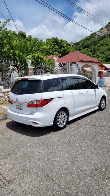 2012 Nissan Lafesta