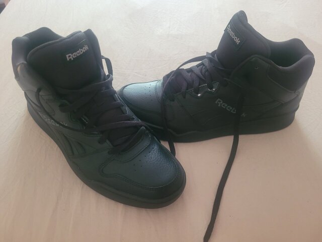 Original Black   Mid-top Reebok Sneakers For Men