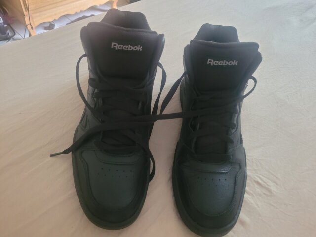 Original Black   Mid-top Reebok Sneakers For Men