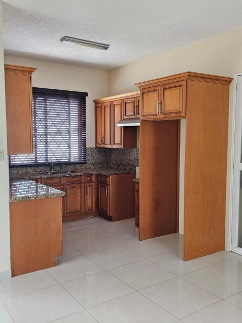 2 Bedroom 2 Bathroom Apartment For Sale Kingston 8 Apartments Kingston 8