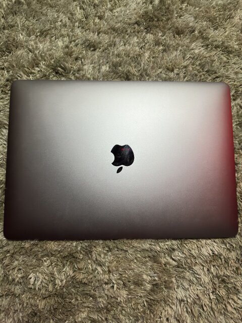 Macbook Pro 2018 500gb NEGOTIABLE ‼️