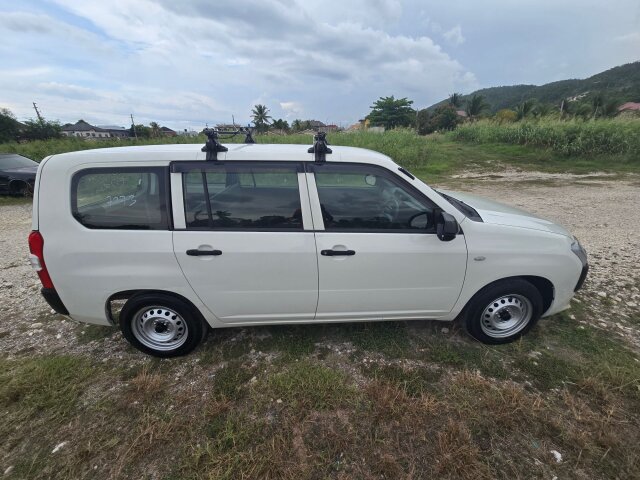 2021 Toyota Probox Hybrid