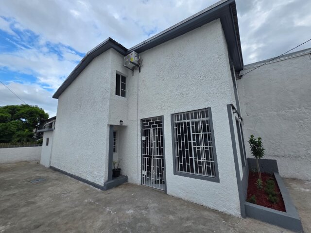 Newly Renovated 3 Bedrooms For Rent
