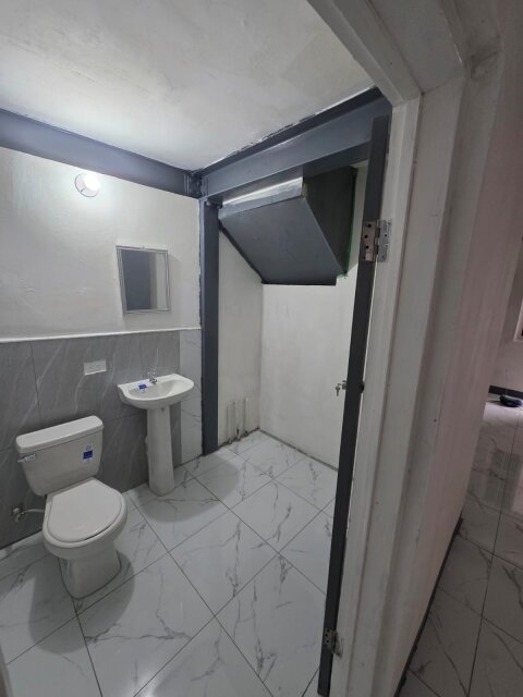 Newly Renovated 3 Bedrooms For Rent