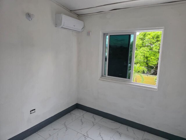 Newly Renovated 3 Bedrooms For Rent