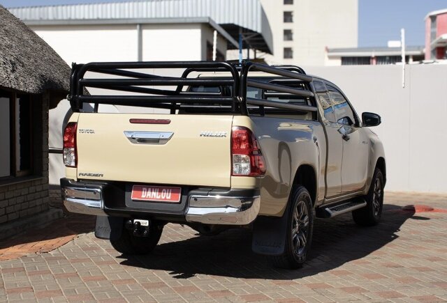 Toyota Hilux 2021