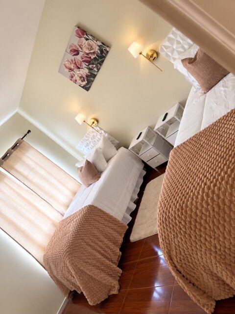 Furnished 2 Bedrooms with Modern Amenities
